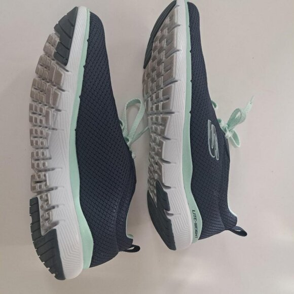 Air Cooled Memory Foam sketchers running shoes size 6.5 women navy teal - Picture 2 of 7